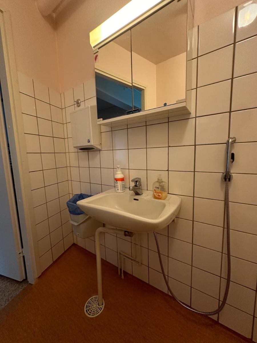 Lepopaikka Lokinpesä, Majoitus ja Camping - Housity