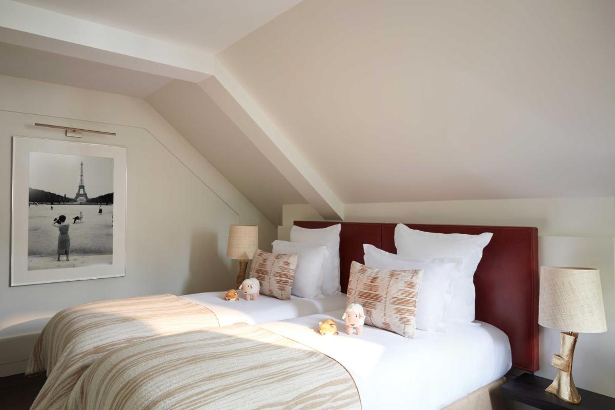 Un ou plusieurs lits dans un hébergement de l'établissement Hotel La Villa Saint Germain Des Prés