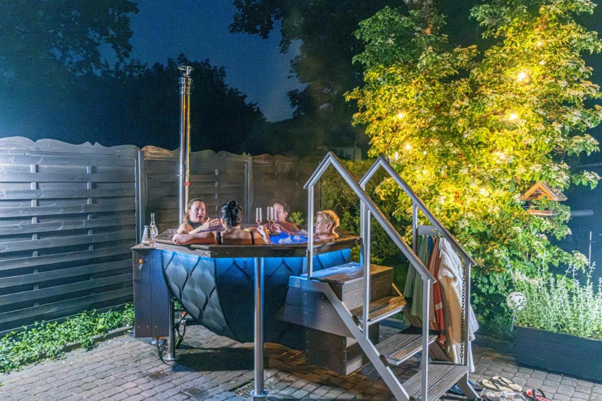 APARTAMENT & SPA Dworski Zakątek - Housity