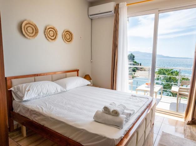 Sunset Apartment 11 - Housity