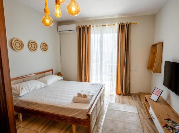 Sunset Apartment 11 - Housity