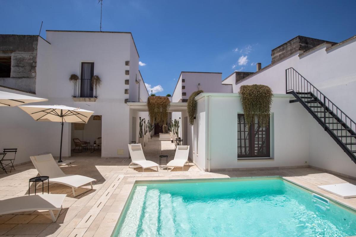Corte Arneo 1939 - Housity