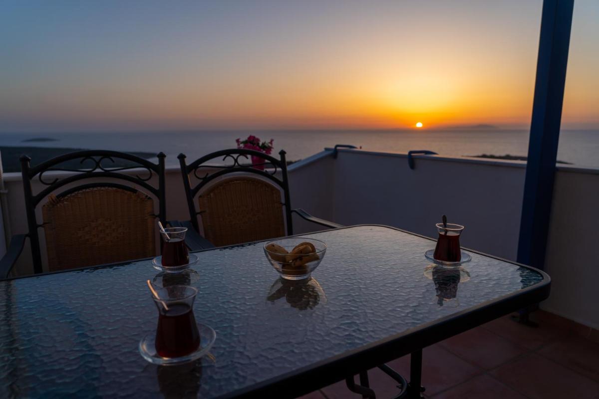 Mastiha luxury maisonette II - Housity