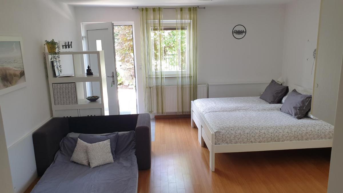 Studio EMMA Ljubljana - FREE parking, AC, Wifi - Housity