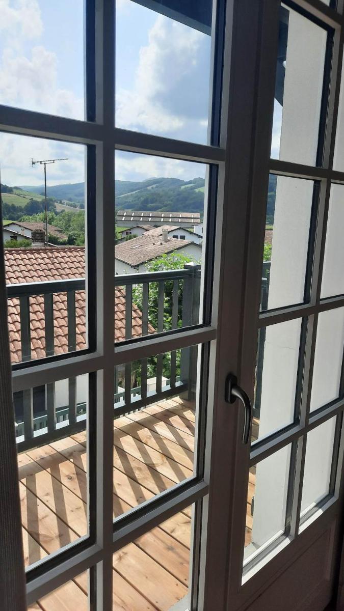 Balcon ou terrasse dans l'établissement Hotel Trinquet