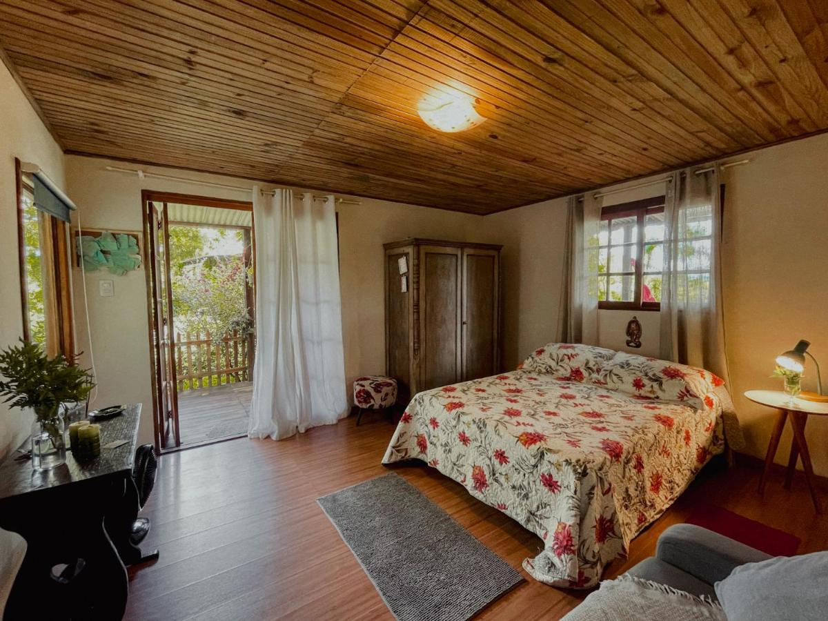 Sítio Amoreza - Housity