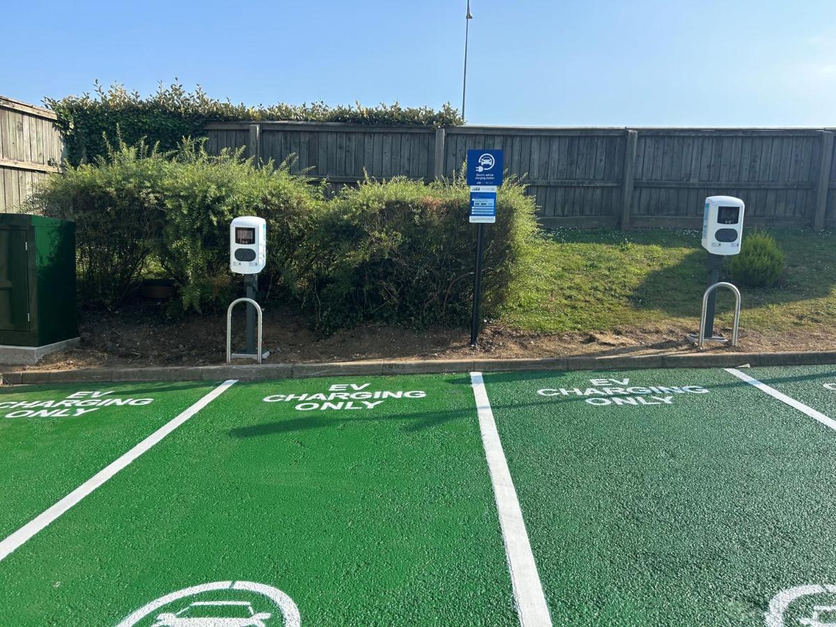 Holiday Inn Express Canterbury, an IHG Hotel - Housity