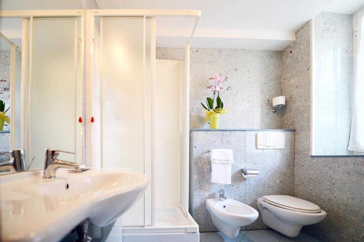 Albergo Venaria Reale da Matteo - Housity