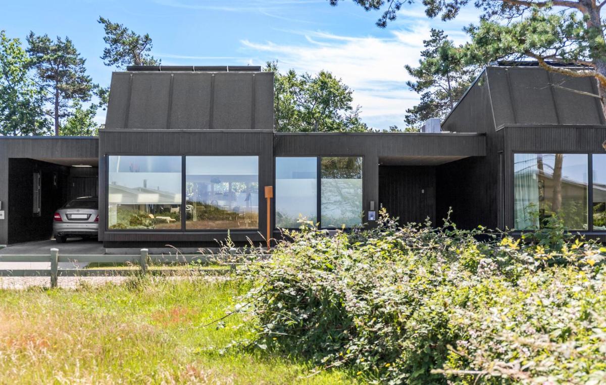 3 Bedroom Gorgeous Home In Gilleleje - Housity