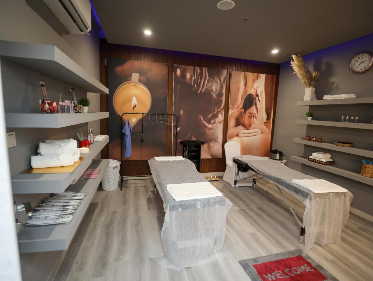 Al Mada Al Arabia Hotel - Housity