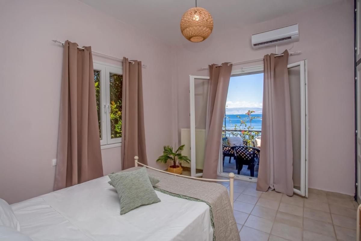 Ionian Boutique - Housity