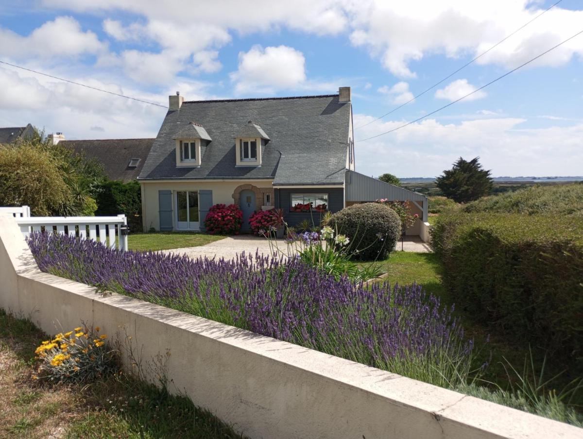 chambre avec vue sur les marais salants - Housity