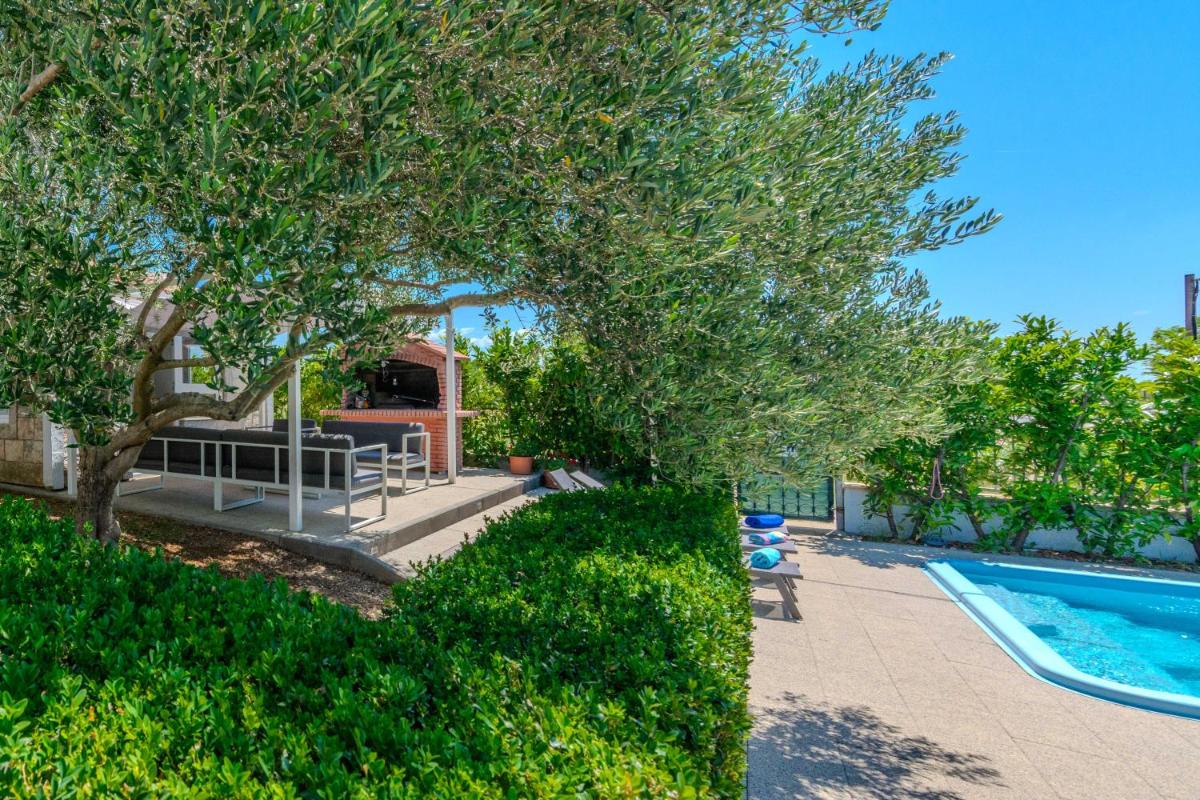 HOLIDAY HOUSE LAVANDA - Housity