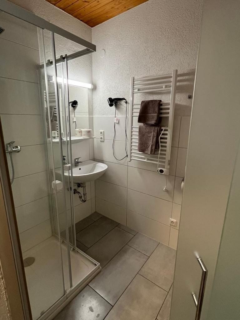Pension Steiner, Matrei am Brenner 18b, 6143 Matrei am Brenner - Housity