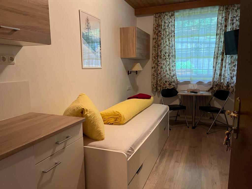 Pension Steiner, Matrei am Brenner 18b, 6143 Matrei am Brenner - Housity