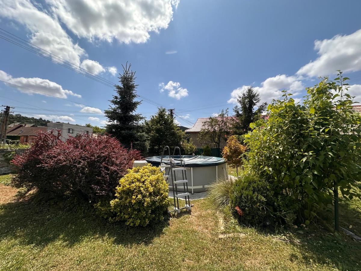 Ubytovanie U Učiteľky - Housity