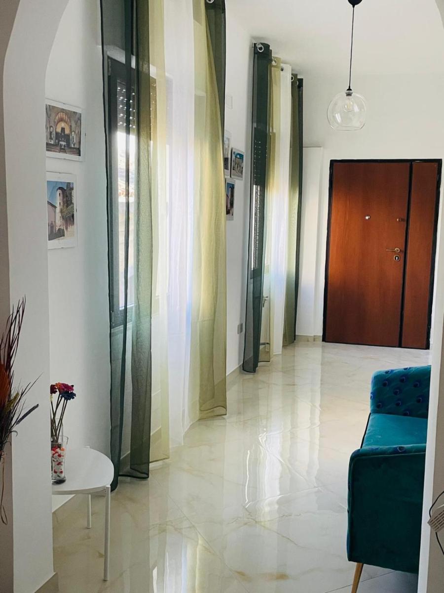 Guest House La Corte - Housity