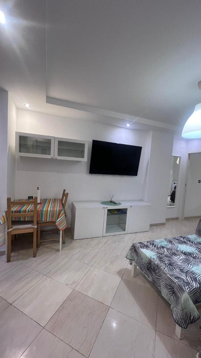 Bonito apartamento en Barrio Calvo Sotelo - Housity