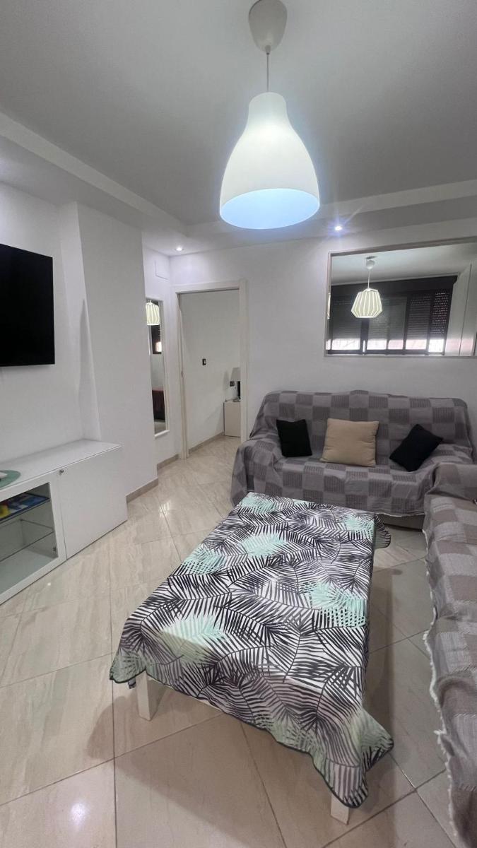 Bonito apartamento en Barrio Calvo Sotelo - Housity