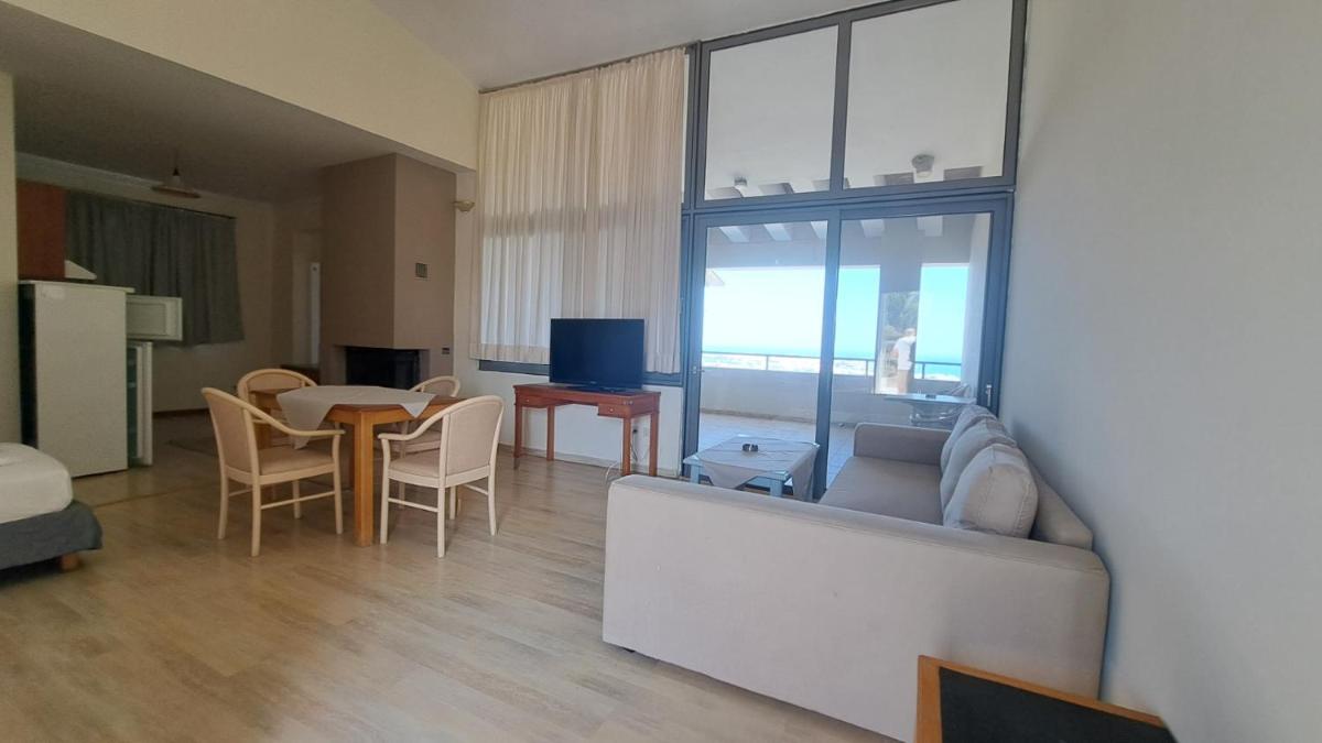 Hercules Hills Sea View Villas - Housity