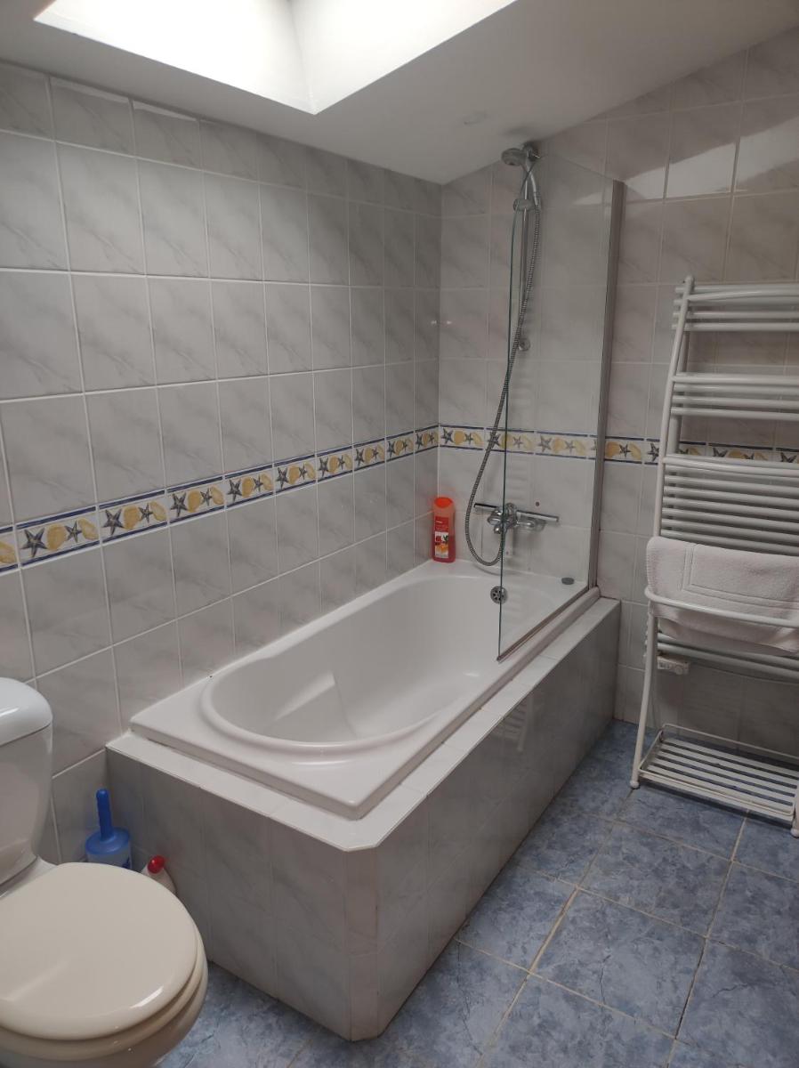 Douce France 82 - Housity