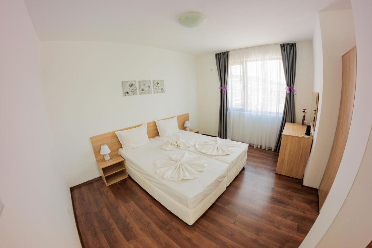 Black Sea Apartments - Housity