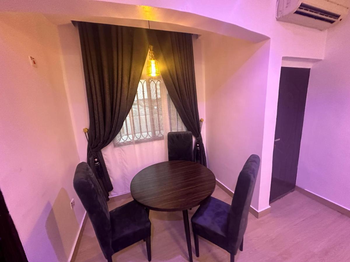 Suitetrails - Luxury 2 Bedroom Apartment