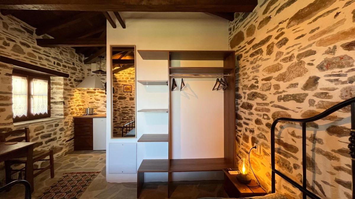 San Lorenzo Cottage - Παραδοσιακά Πέτρινα Δωμάτια - Housity