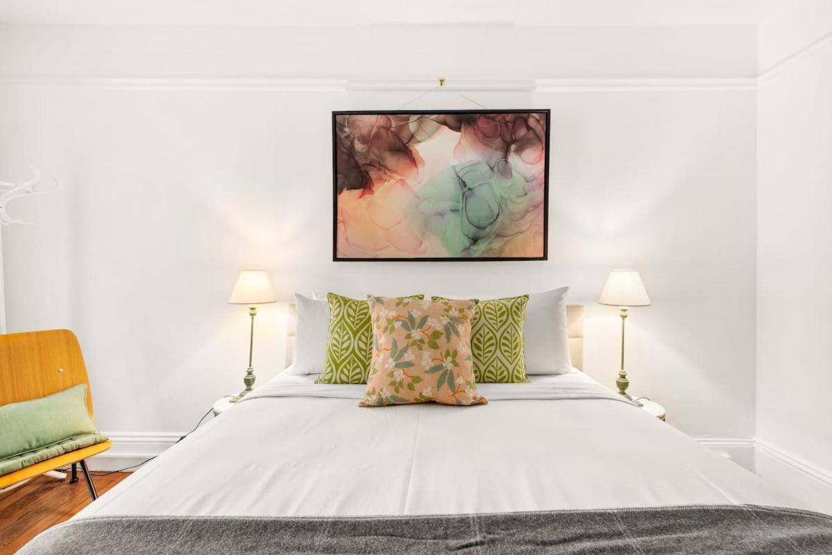 Suitetrails - Courtyard Studio Charm in the Heart of Paddington