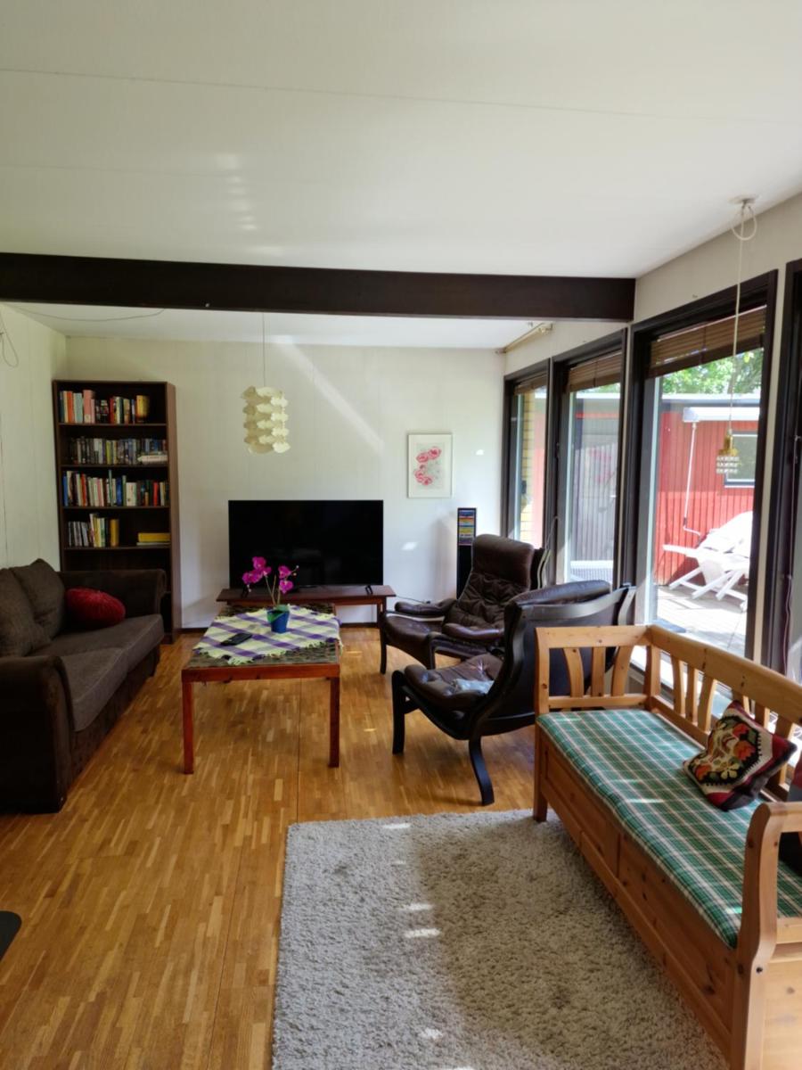 Summers Paradise - Housity