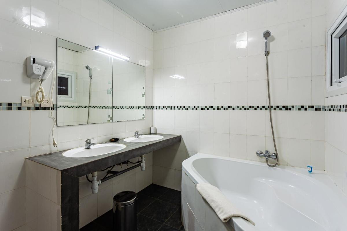 Suitetrails - Hotel H1 Antsirabe