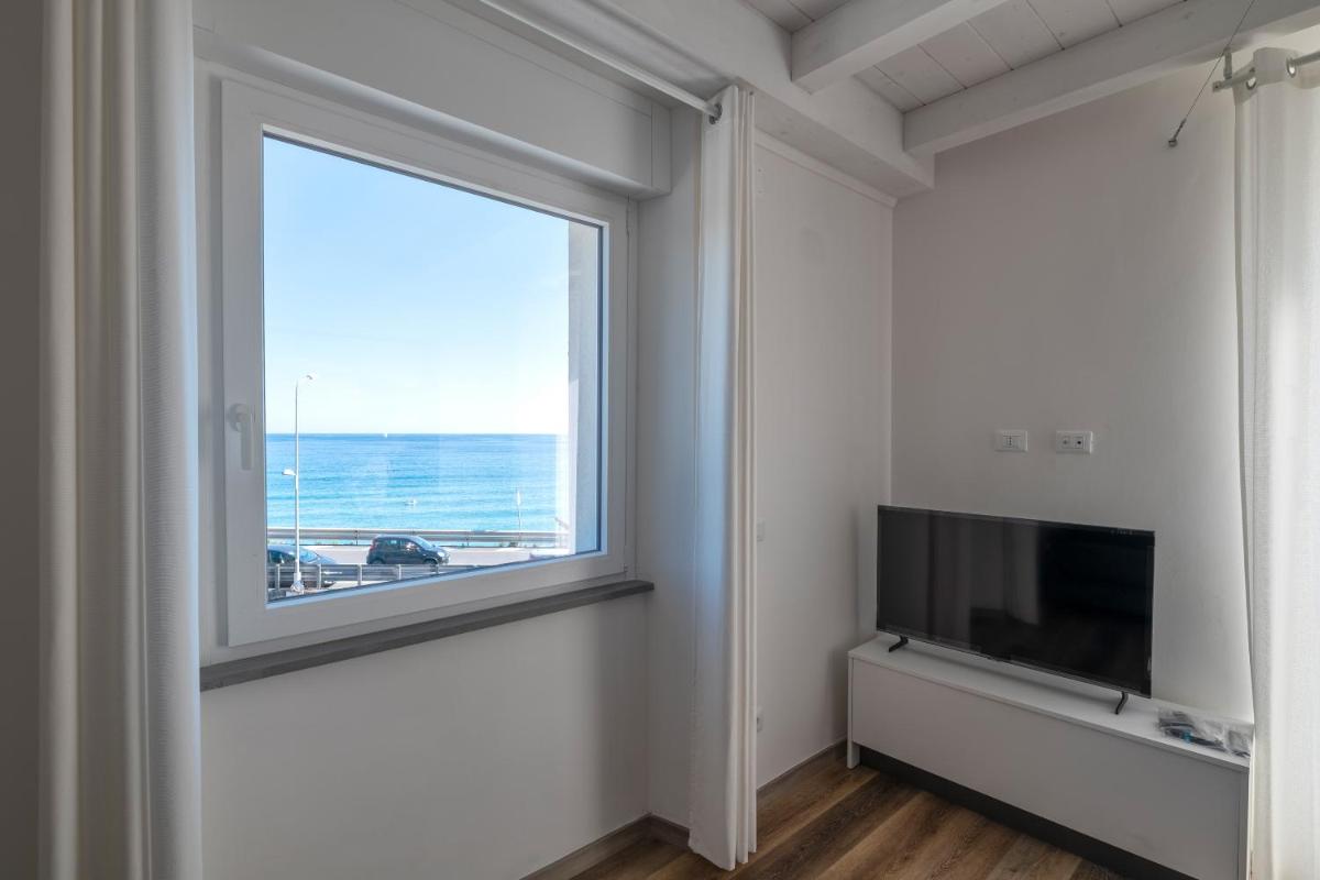 Suitetrails - VILLA CADIZ APARTMENTS VARAZZE