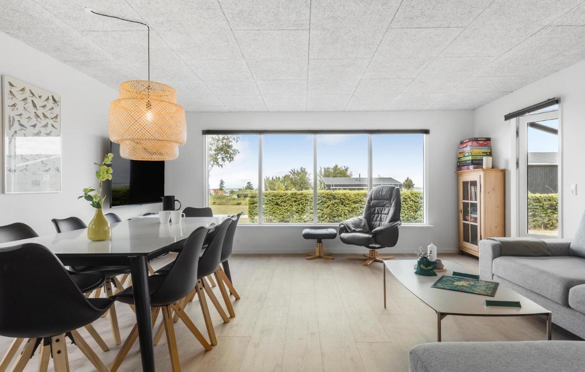 Awesome Home In Ørsted With Wifi - Housity