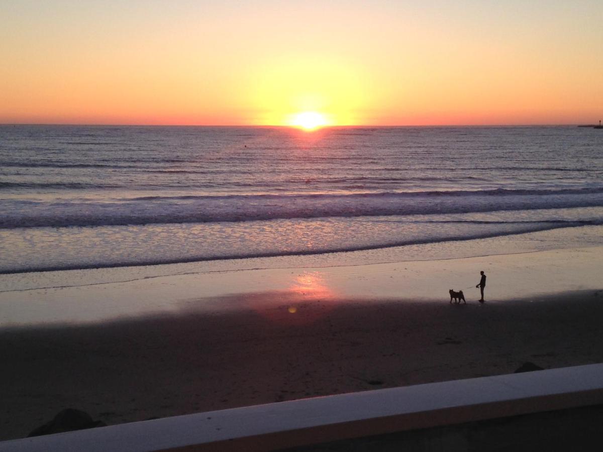 The Oceanfront Stay on MiramarBeach HMB - Housity