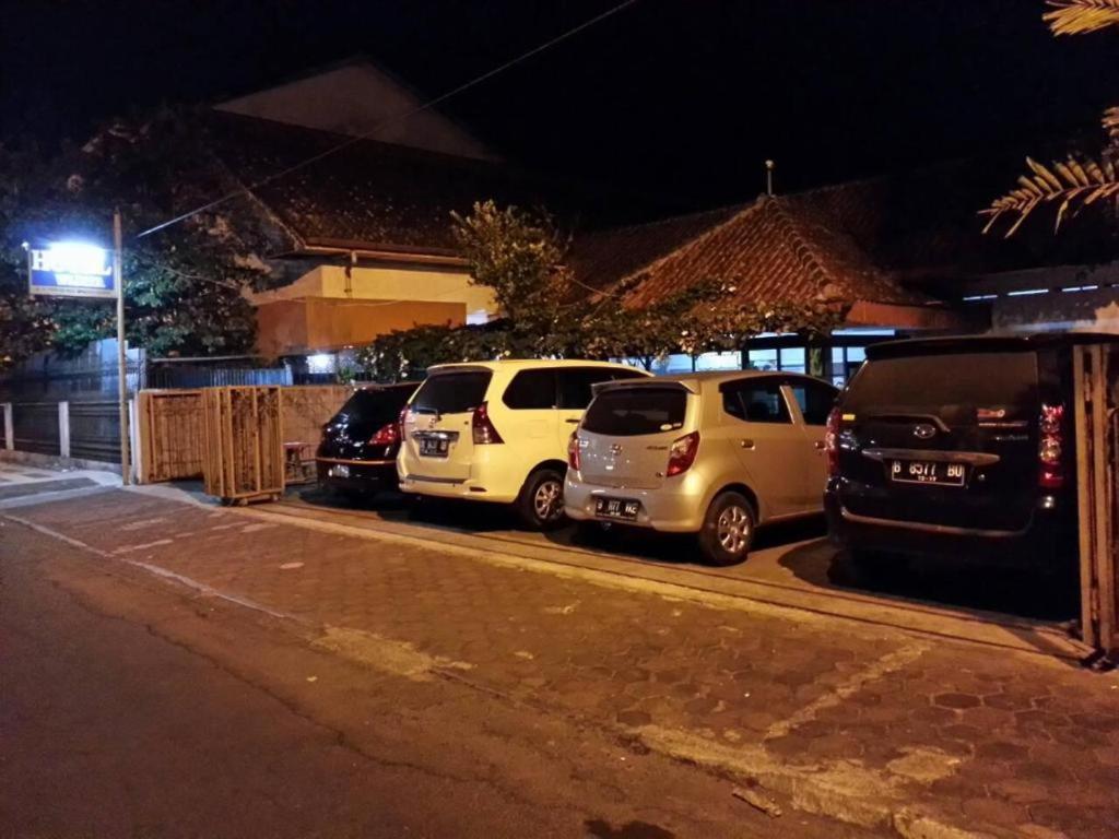 Hotel Wijaya Magelang - Housity