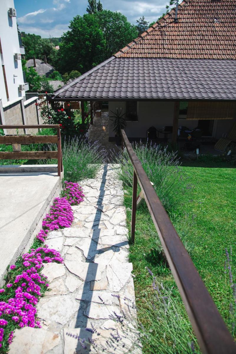 Apartmani Maslačak - Housity