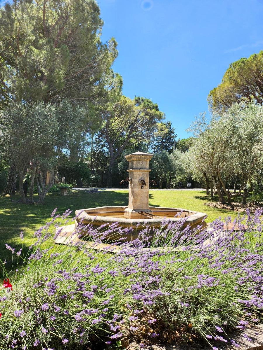 Jardin de l'établissement Le Vallon de Valrugues Hotel Spa & Villas