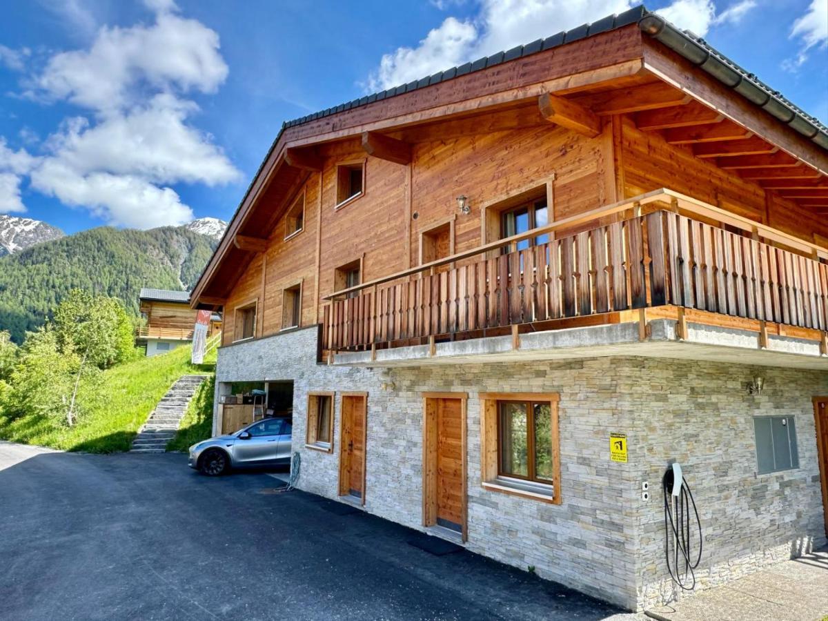 La Tzoum'hostel - Housity