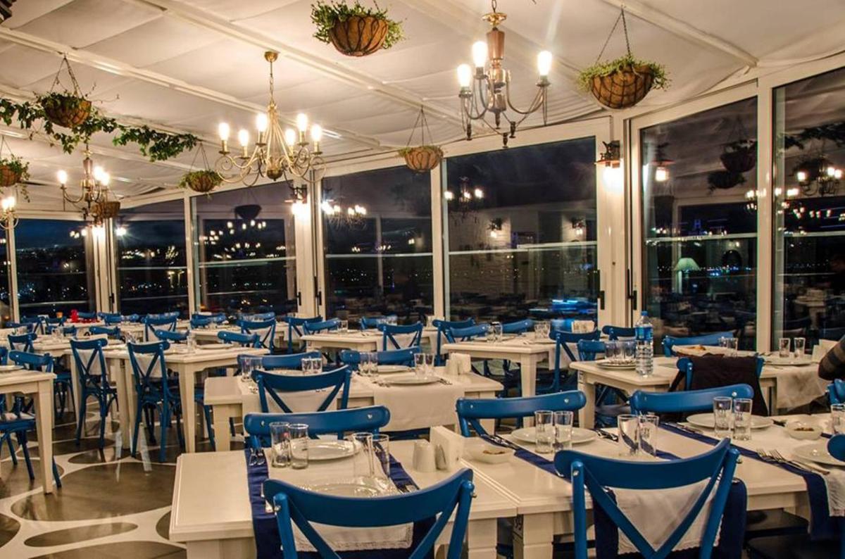 Akol Hotel - Housity
