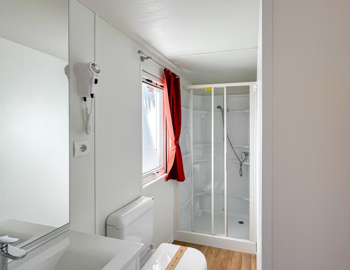 Sereno Camping Holiday - Housity