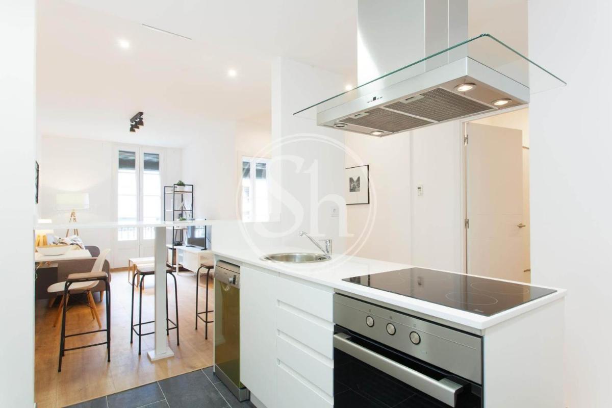 Moderno y Bonito apartamento en Urgell - Housity