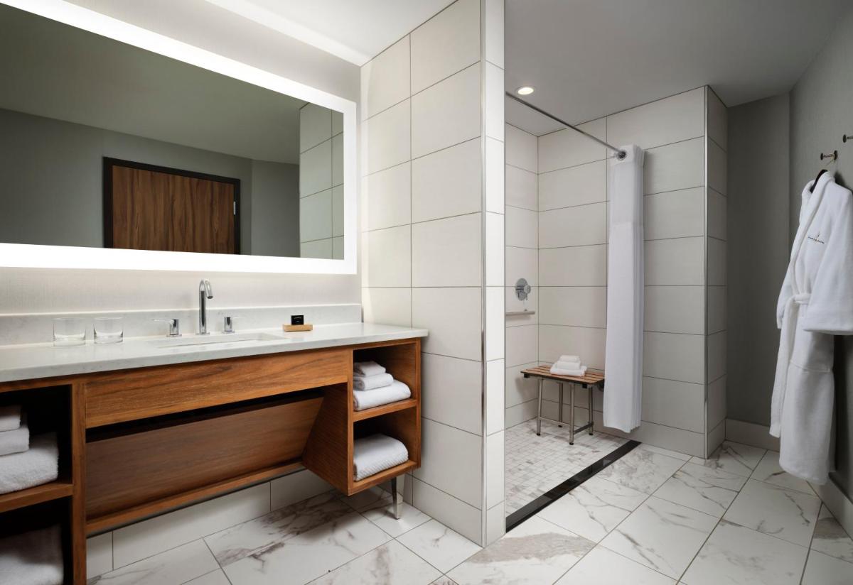 The Charter Hotel Seattle, Curio Collection By Hilton - Housity