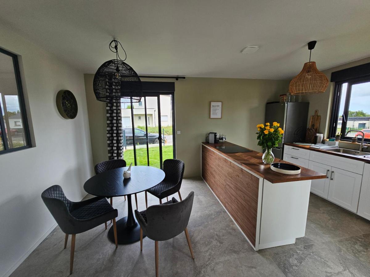 Villa Gwin Zegal - Housity
