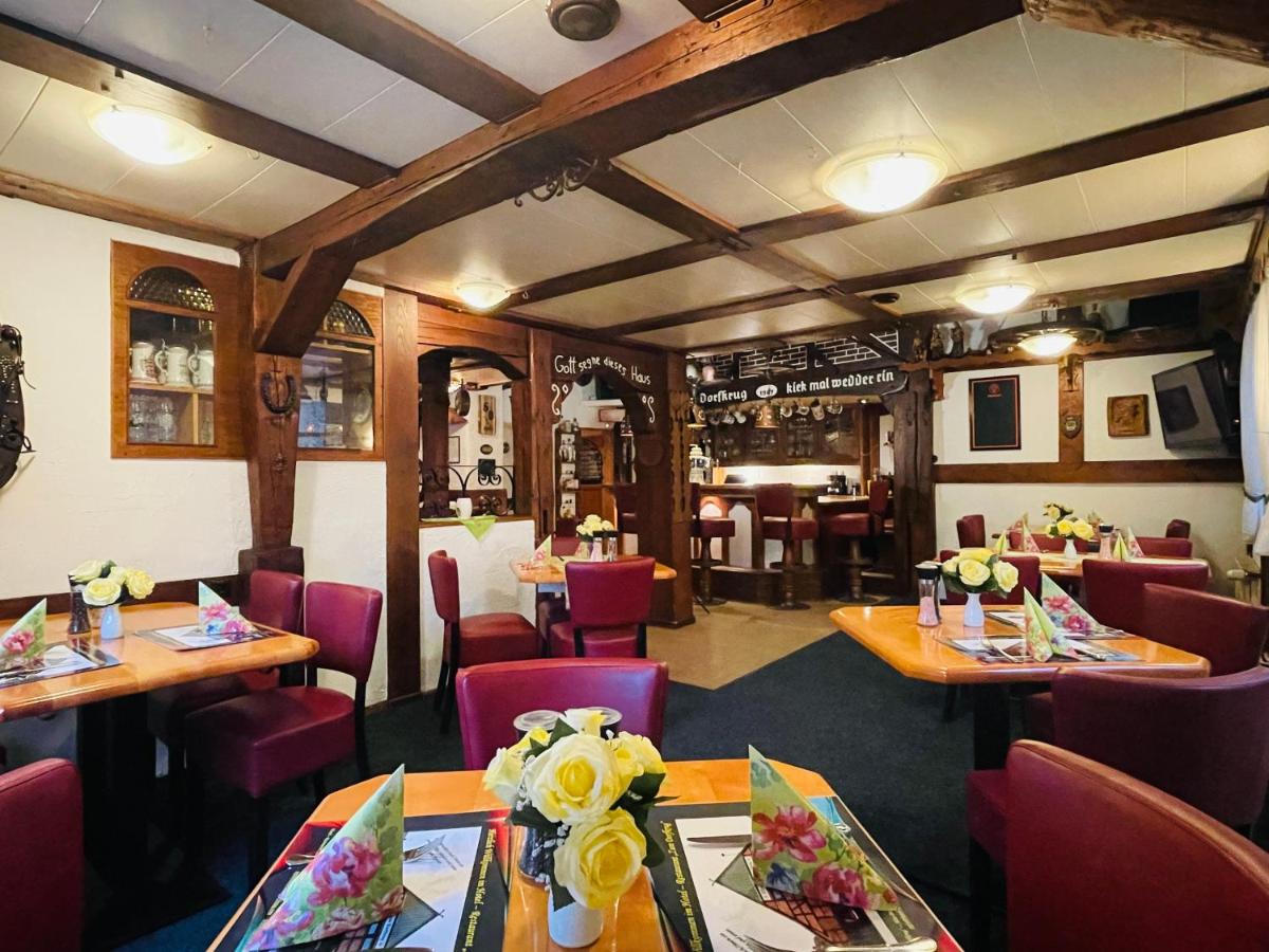 Hotel-Restaurant Zum Dorfkrug - Housity