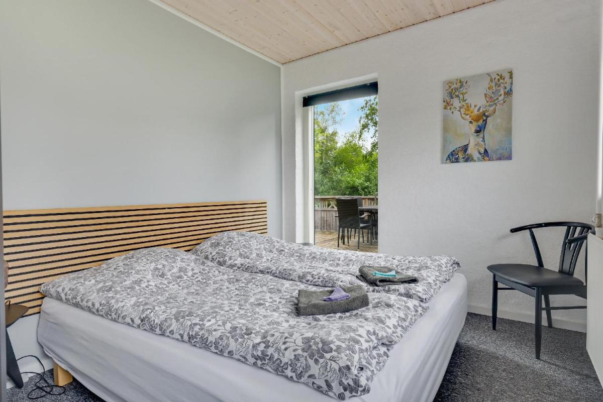 Brønks Bed and Breakfast - Housity