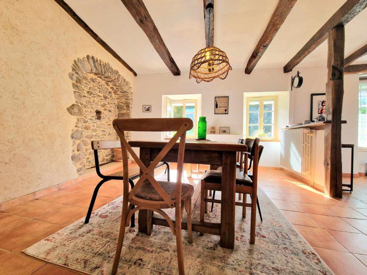 MAISON DE VACANCES - Jardin, barbecue et charme - Housity