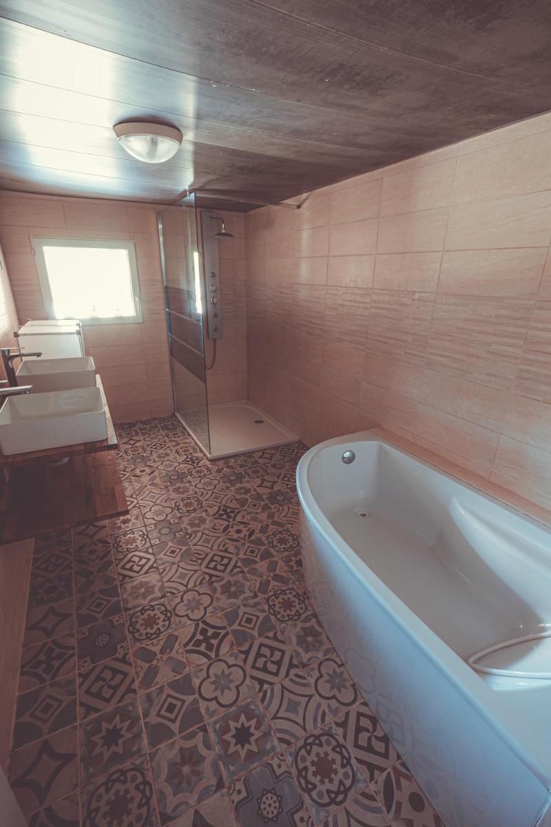 Domaine Serenity - Housity