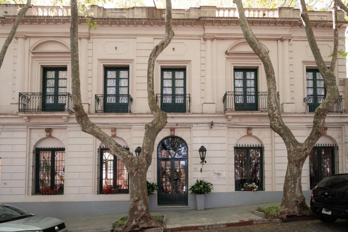 Don Antonio Posada - Housity