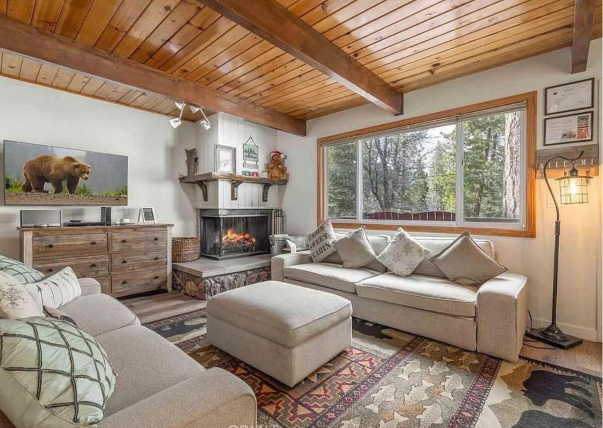 MOONRIDGE BUNGALOW - Close to Lake and Slopes - Housity