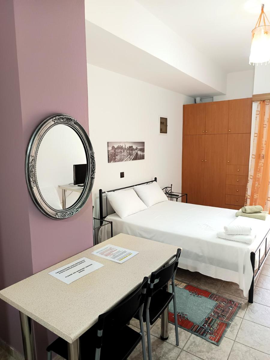 VASO'S APPARTMENTs ΣΤΟ ΚΕΝΤΡO TOY ΜΕΣΟΛΟΓΓΙΟΥ B - Housity